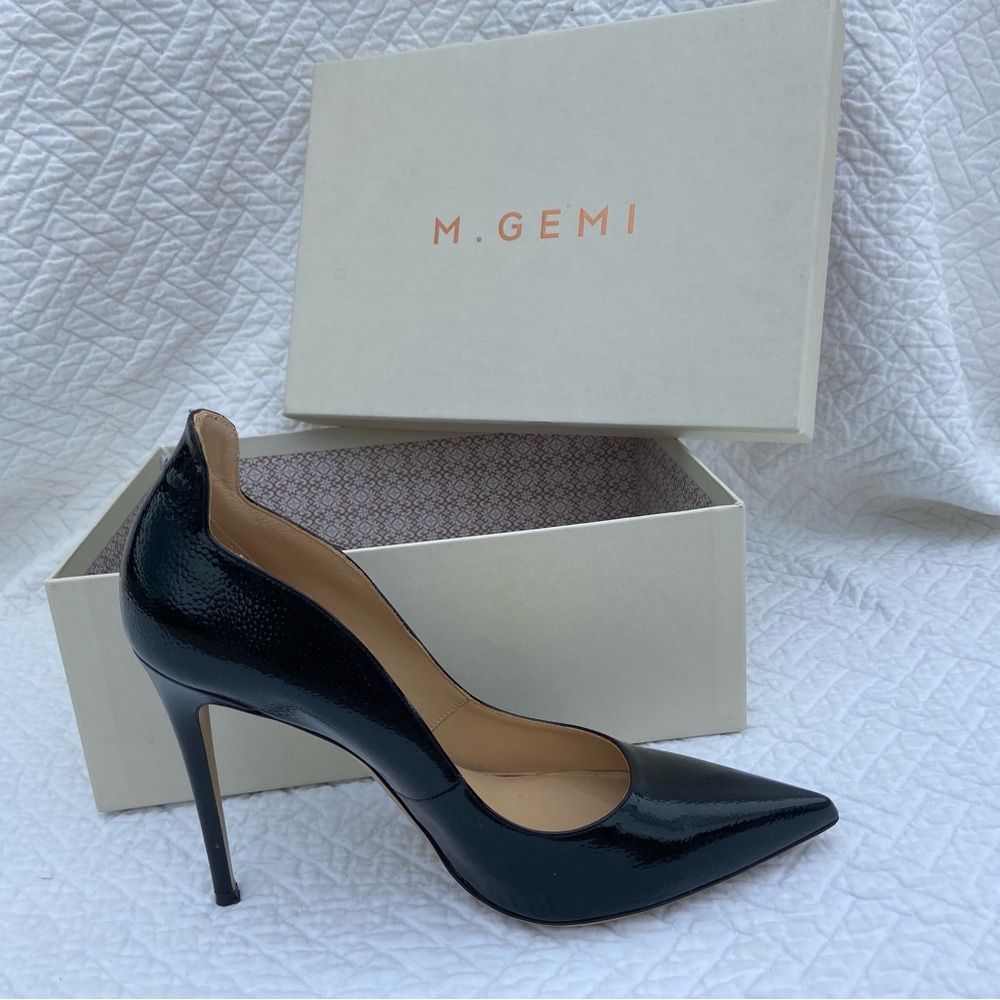 Worn once! Gorgeous M. Gemi heels!!